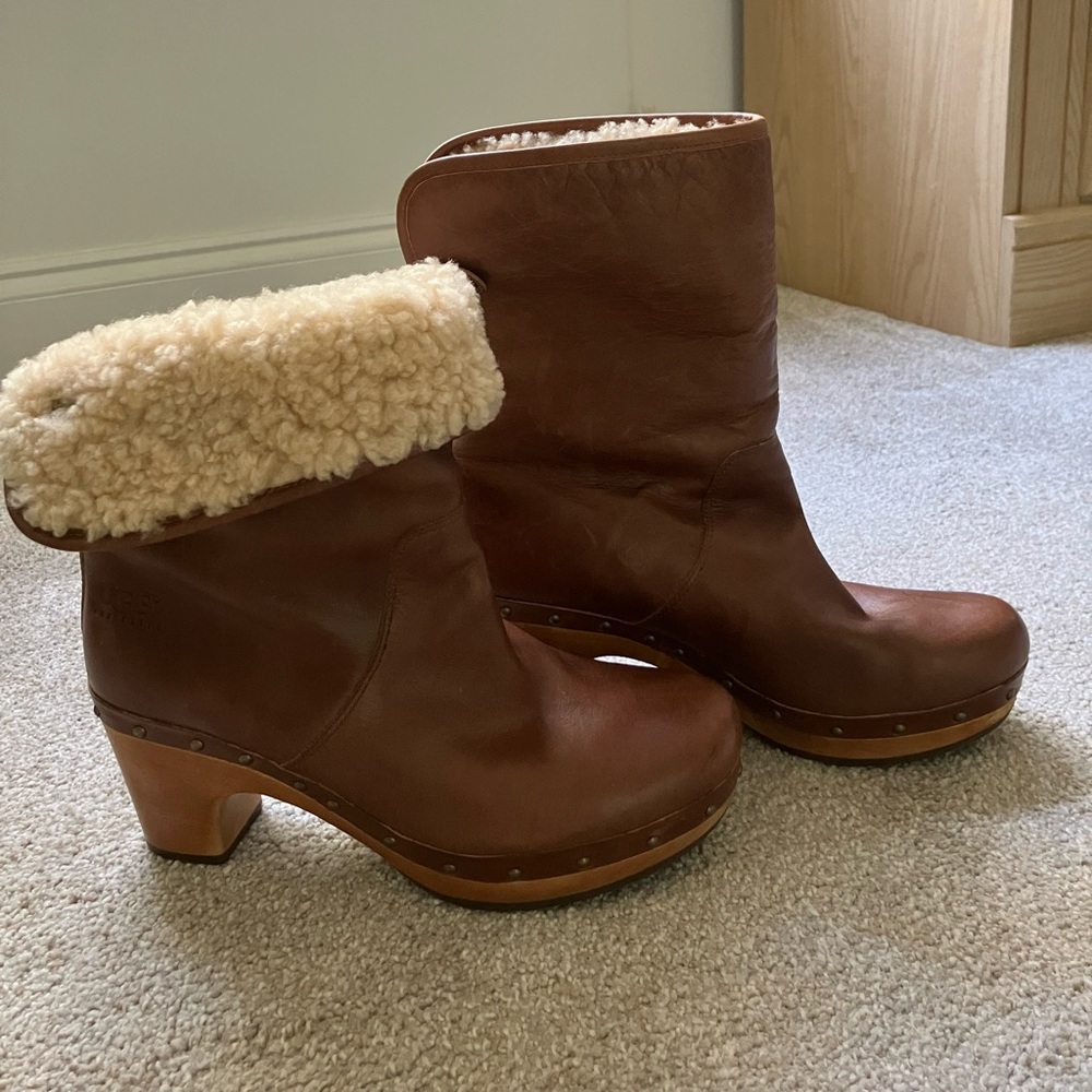 UGG Australia Lynnea leather boots sheepskin lined scandi Cottagecore Boho 7